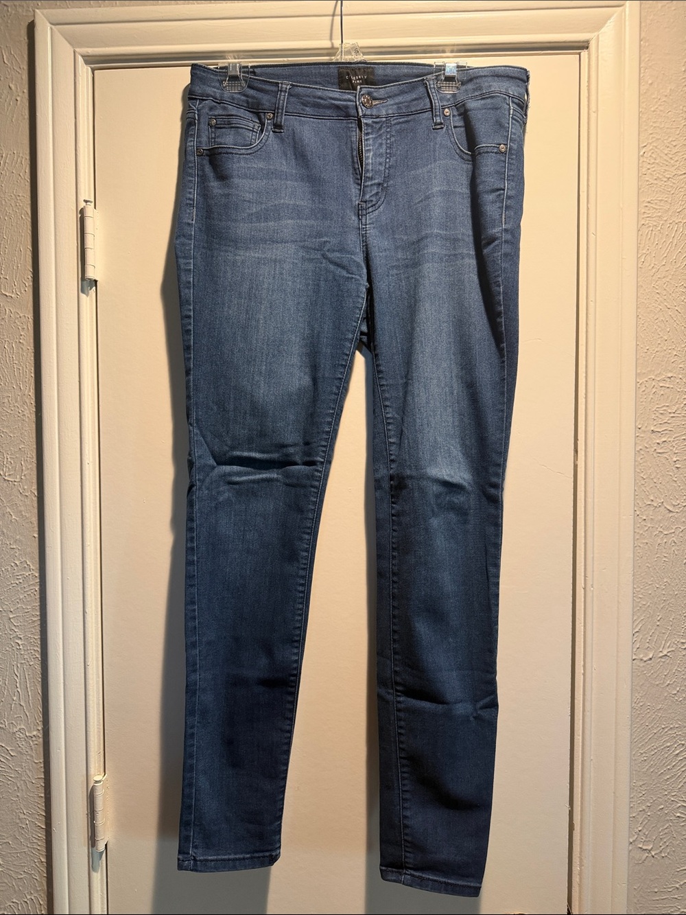 Celebrity Pink Size 11 Skinny Jeans